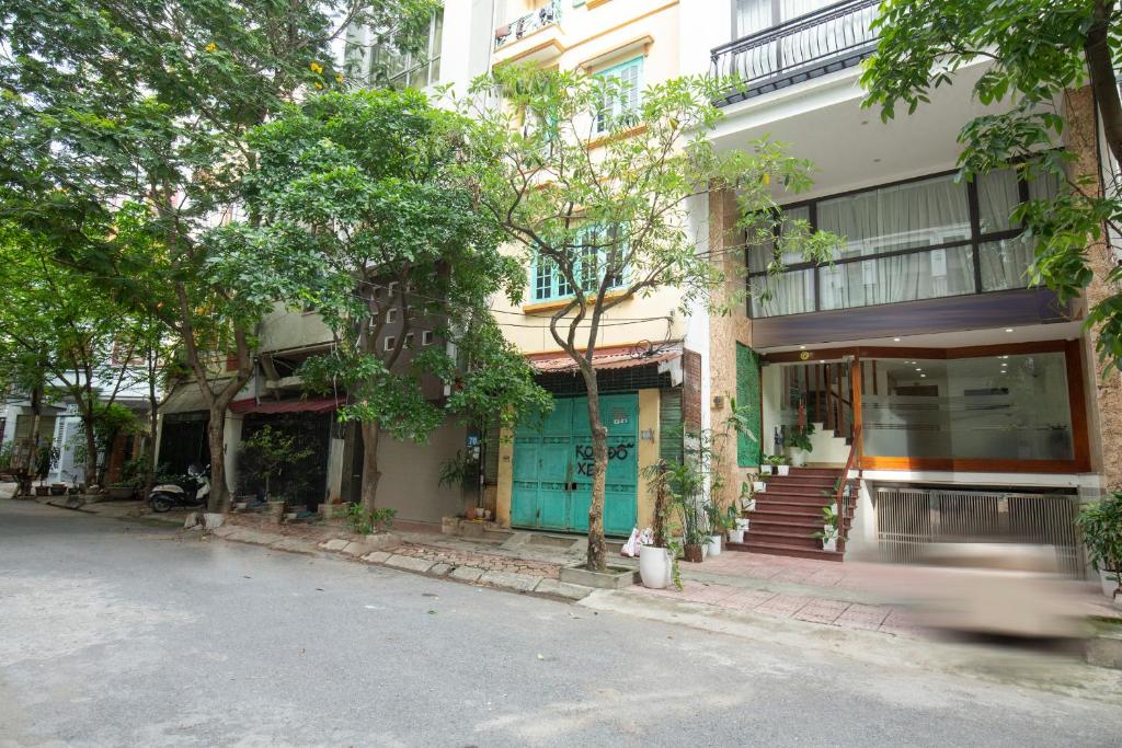 Sumitomo10 Apartment - Lane 12 Dao Tan street photo 2