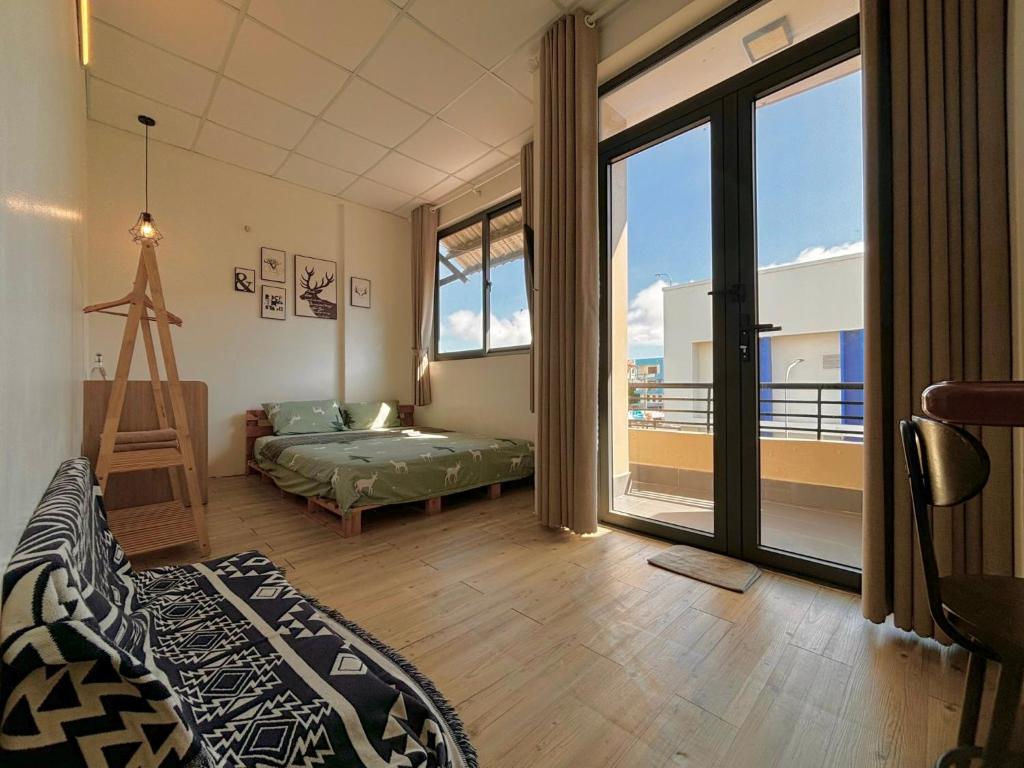 STAY hostel - 300m from the ferry photo 2