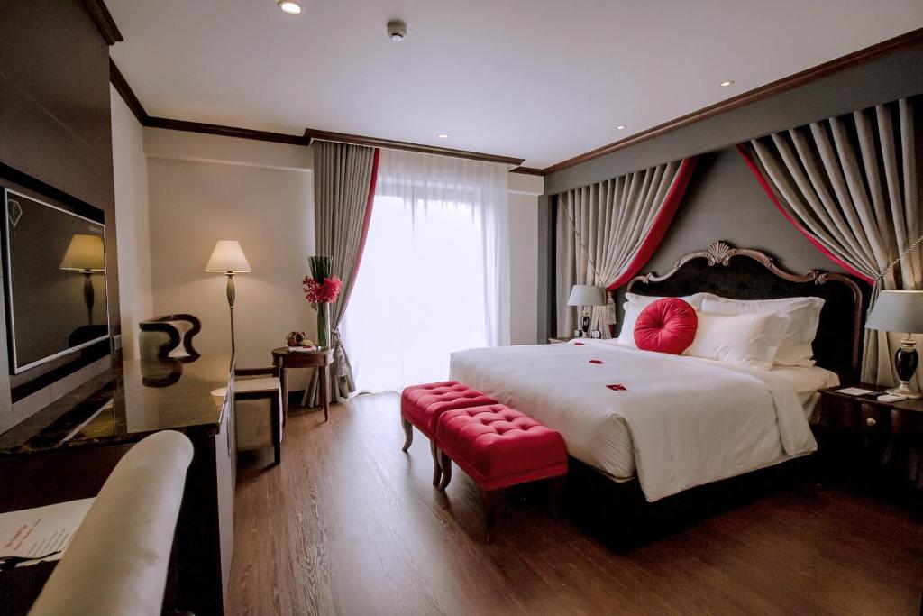 The Scarlett Boutique Hotel photo 3