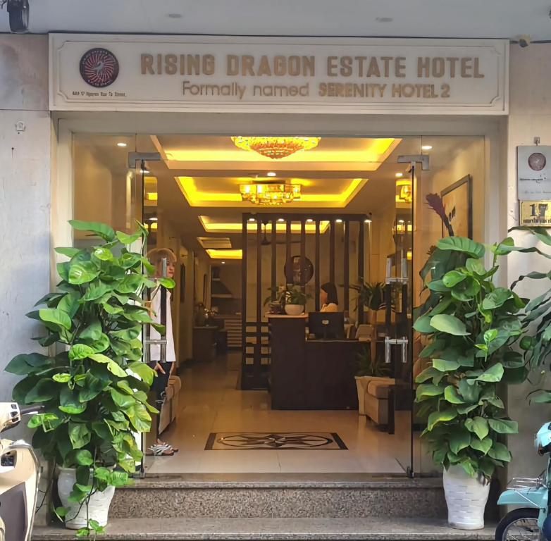 Rising Dragon Hotel — photo 1