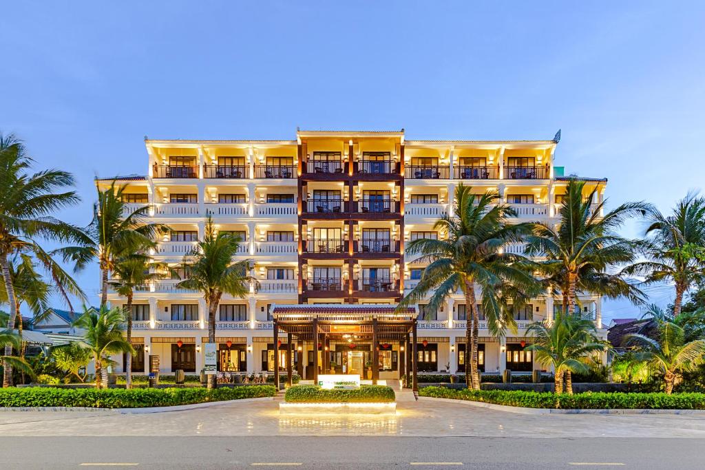 Wyndham Garden Hoi An Cua Dai Beach photo 2