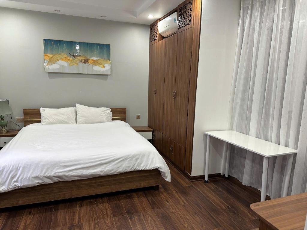 Royal hotel & apartment photo 2