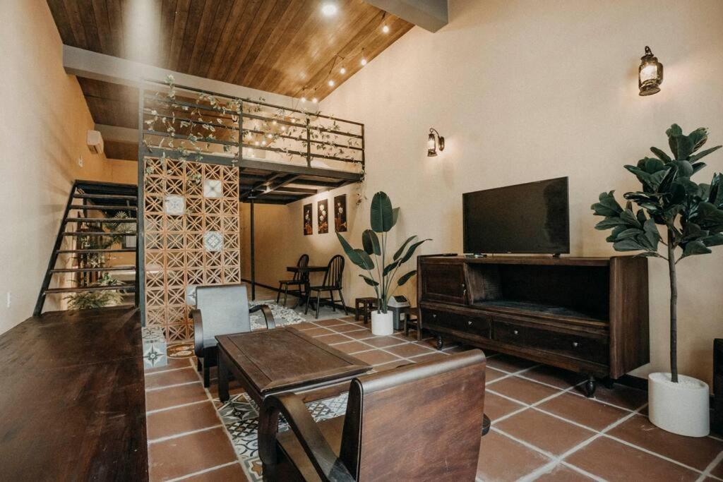 Stay&Chill - H.3 - Spacious loft near Ben Thanh — photo 1