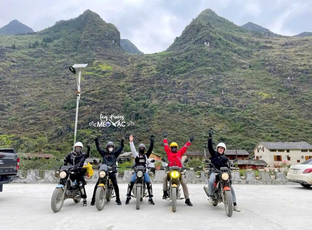 Yến Linh - Hostel & Motorbikes Rental photo 3