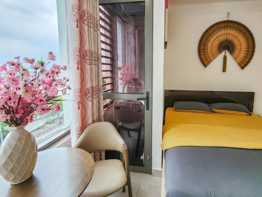 Soho Residences & Hotel - Ben Thanh Market photo 2