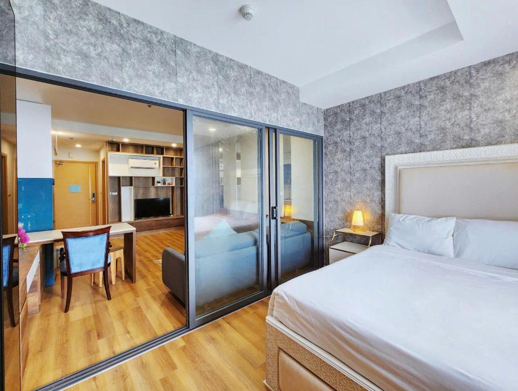 TMS Luxury Quy Nhon - KAKA House photo 3