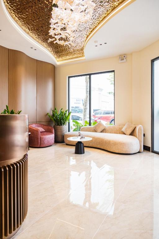 Hotel Trí Lê PREMIER — photo 1