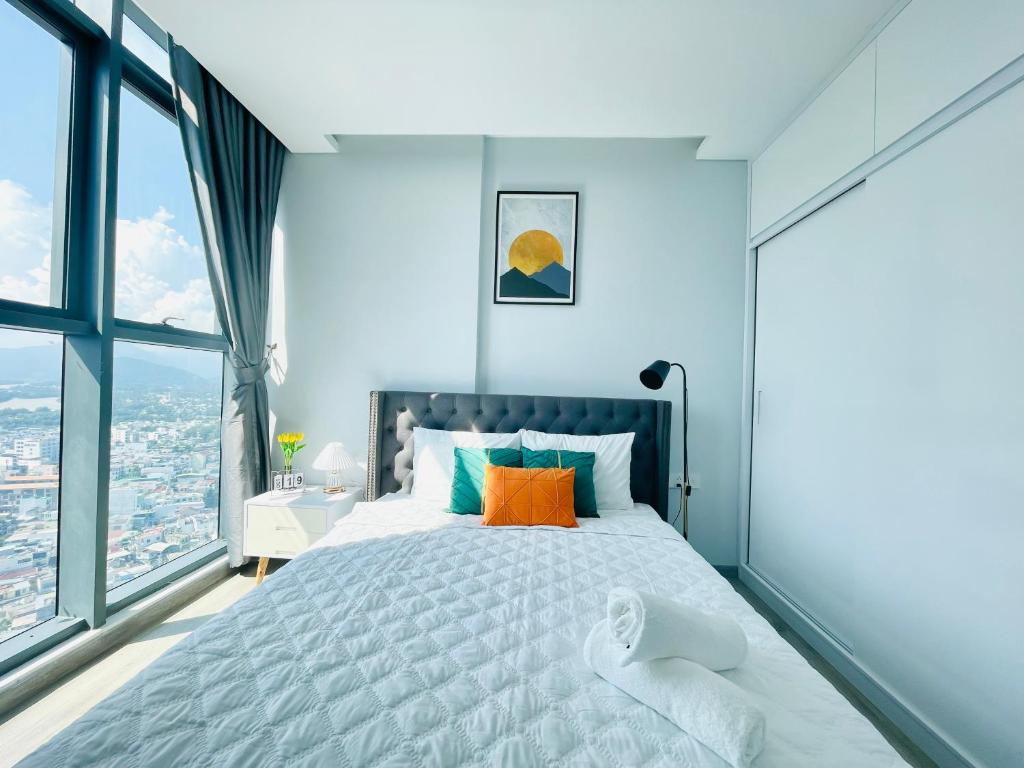 2509 - Sunrise & Sunset Apartment View Marina Suites — photo 1