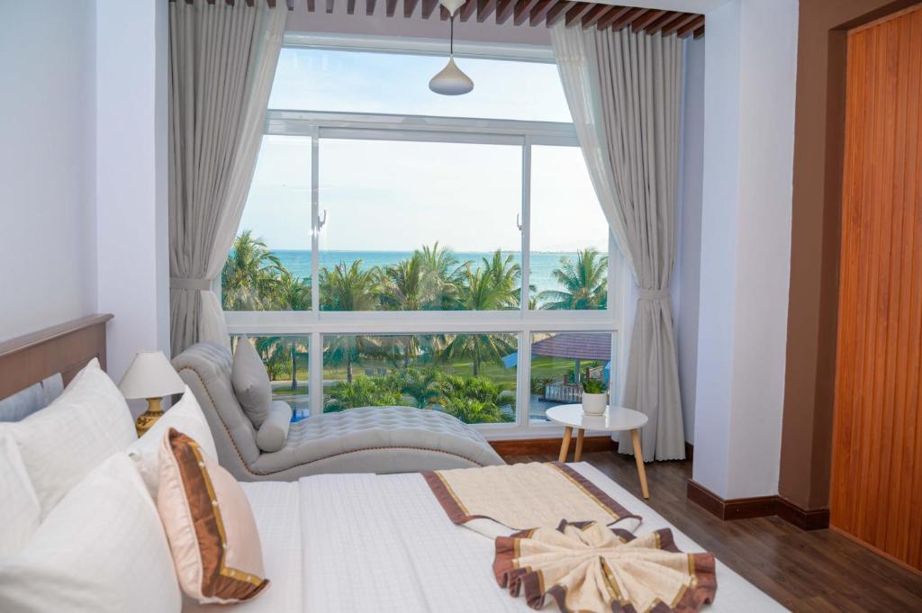 Saigon - Ninh Chu Hotel & Resort photo 2
