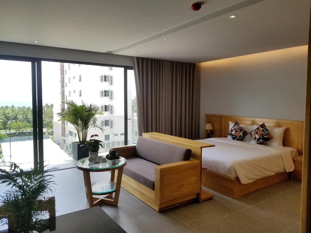 Infinity Pool - 5 min walk to beach - Sekong Apartment photo 2