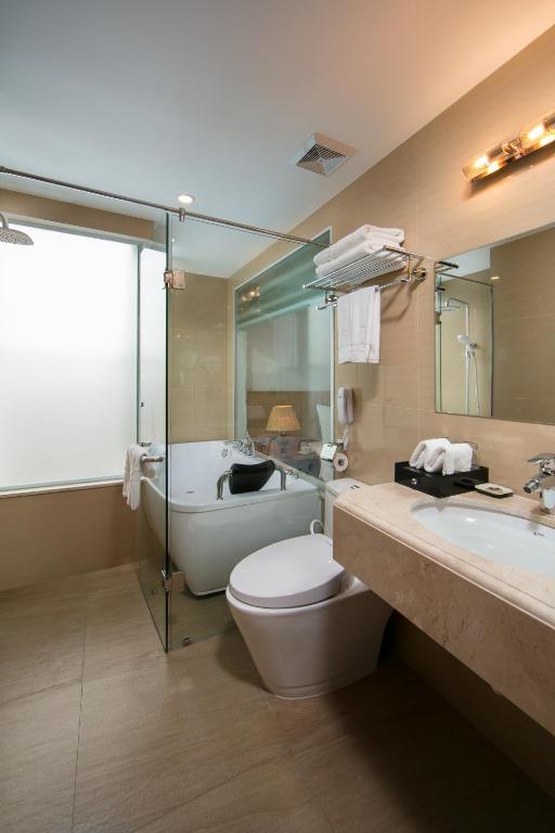 Hanoi Paon Hotel Spa & Sky Bar photo 3