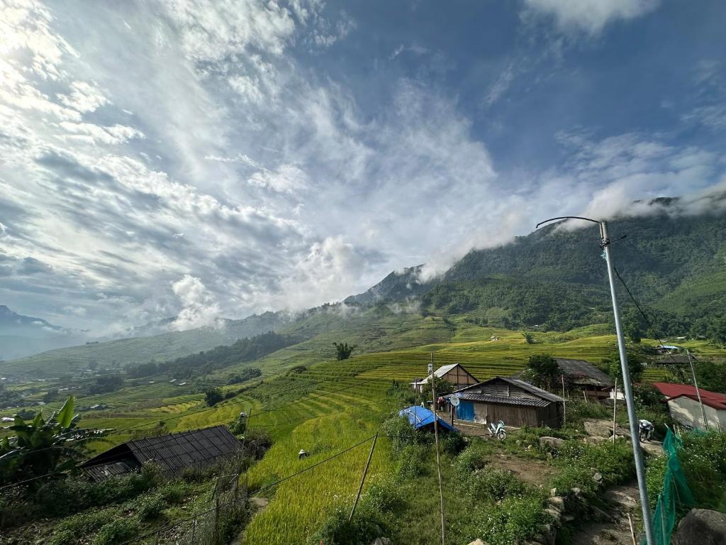 SaPa Hmong Streamside Homestay photo 3