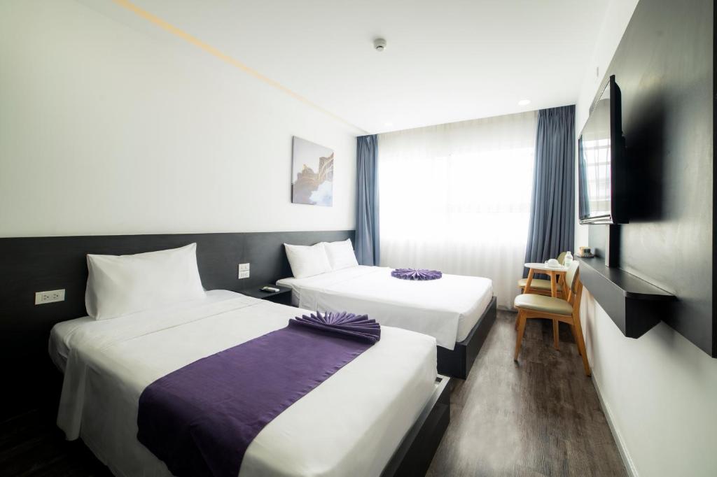 Dolphin Hotel Nha Trang photo 2