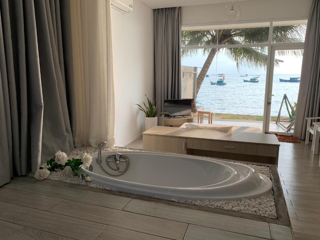 HS Beach House Phu Quoc Island photo 2