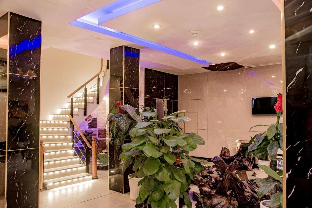 OYO 1143 Thu Giang Hotel photo 2