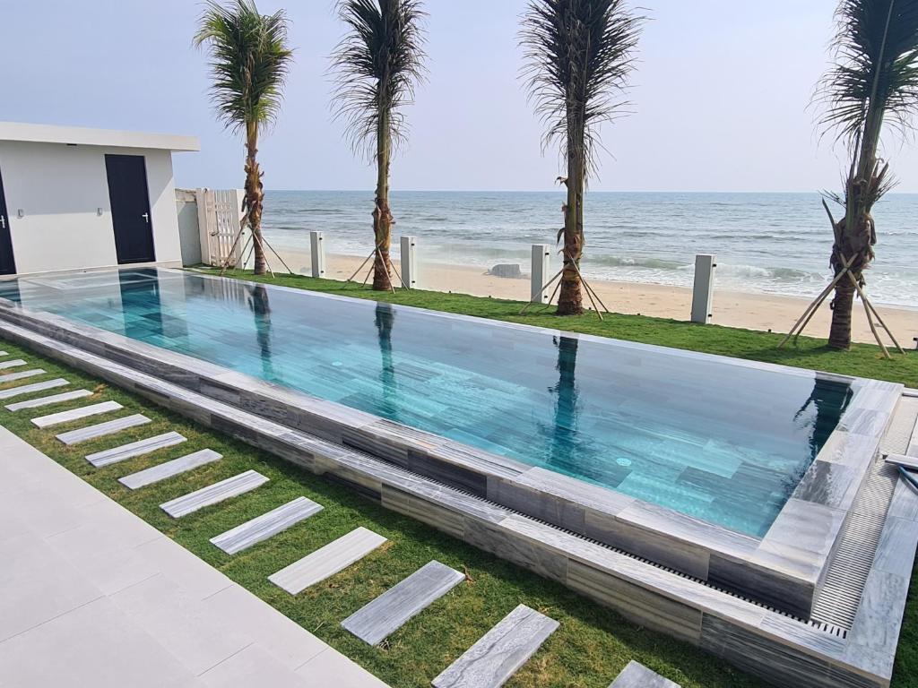 TerraCotta Beachfront Villa Phan Thiet photo 3
