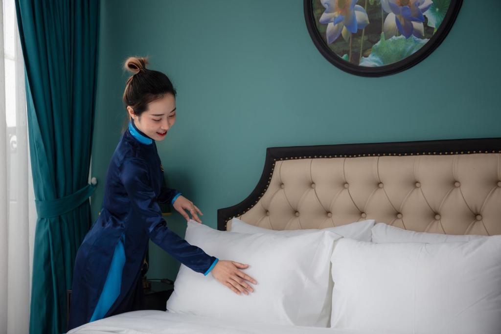 Hanoi Grand Hotel and Travel photo 3