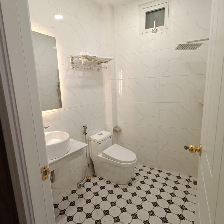 The White Hotel photo 3