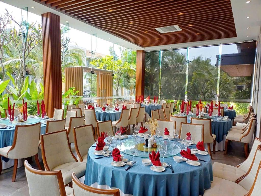 Ruby Ocean Villa & Resort photo 3