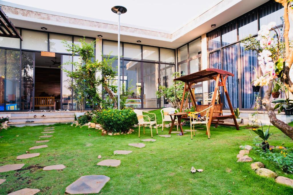 The Stay Home Pleiku — photo 1