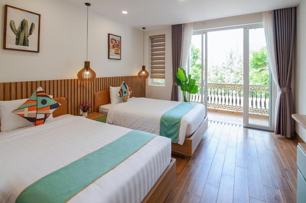 The View Hotel photo 3