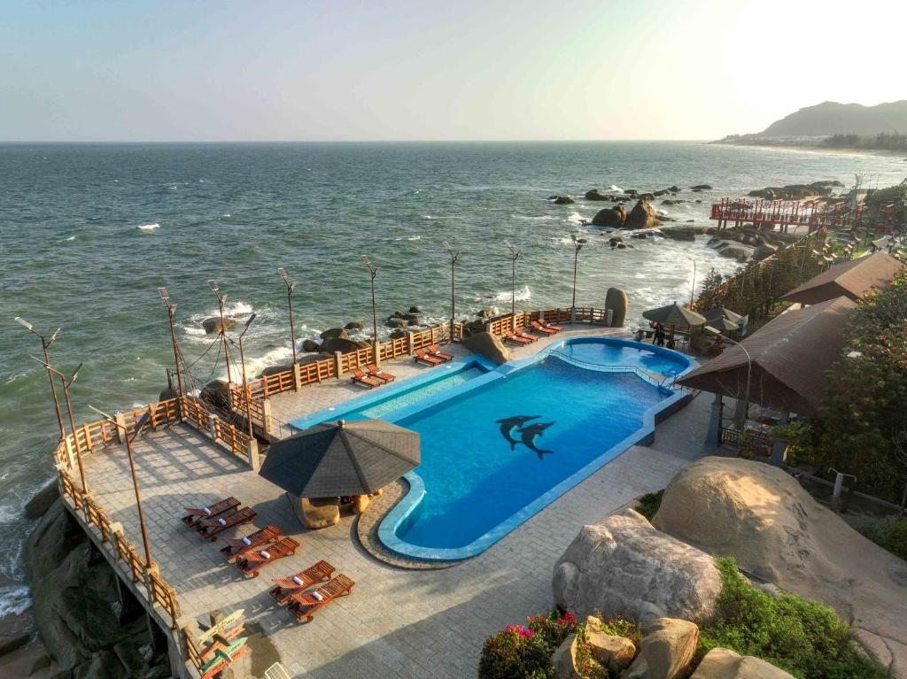 Trân Châu Beach & Resort photo 2