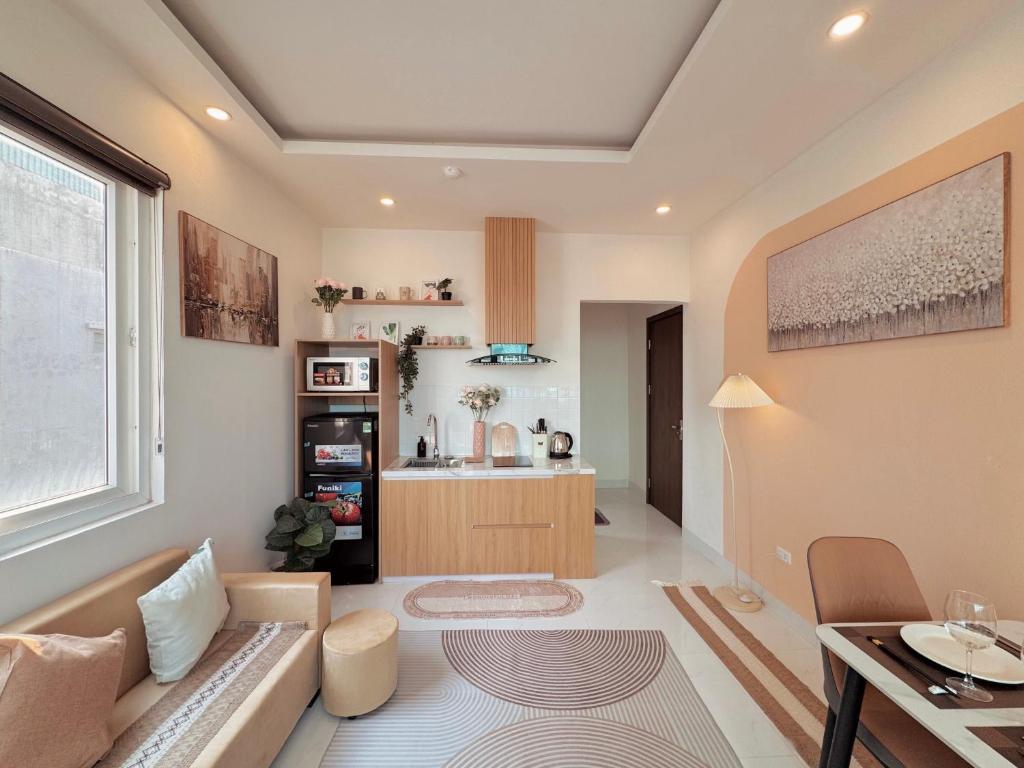 The Little Hanoi - Super Central Apartment photo 3