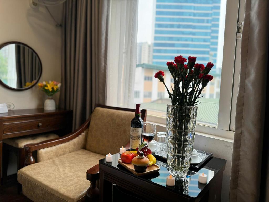 Hoàng Gia Hotel Nhân Hòa photo 3