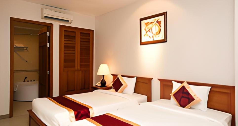 White Lion Hotel photo 2