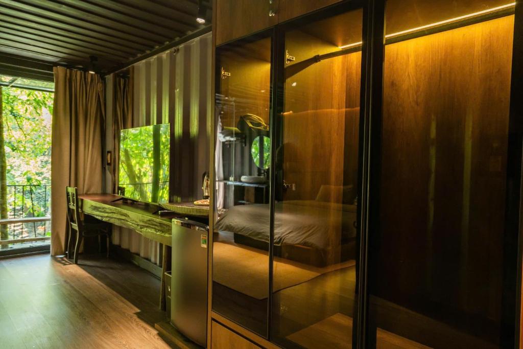 YesHue Eco Waterfall Retreat photo 3