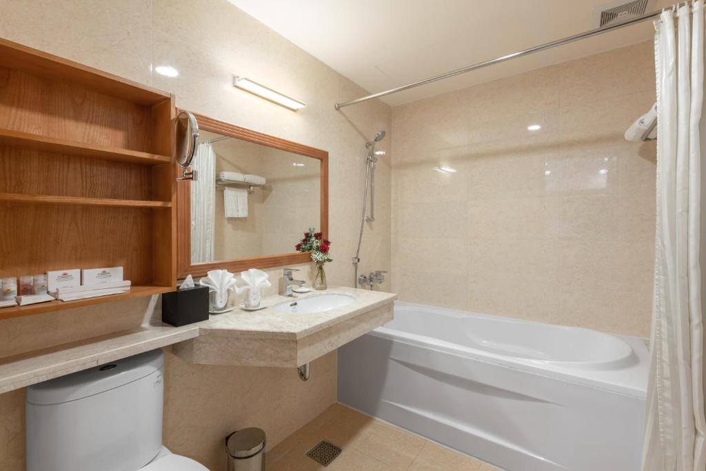 Sunflower Hotel & International Village photo 3